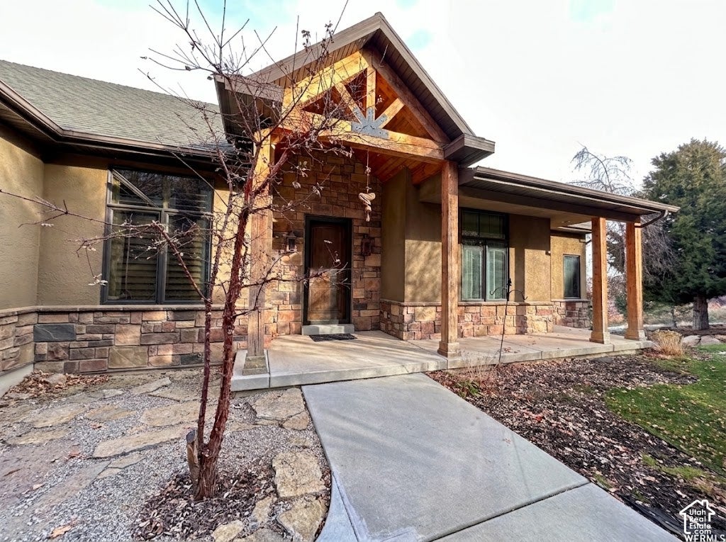 Photo of 1748 N RANDEZVOUS RUN, Garden City, UT 84028 (MLS # 2190771)