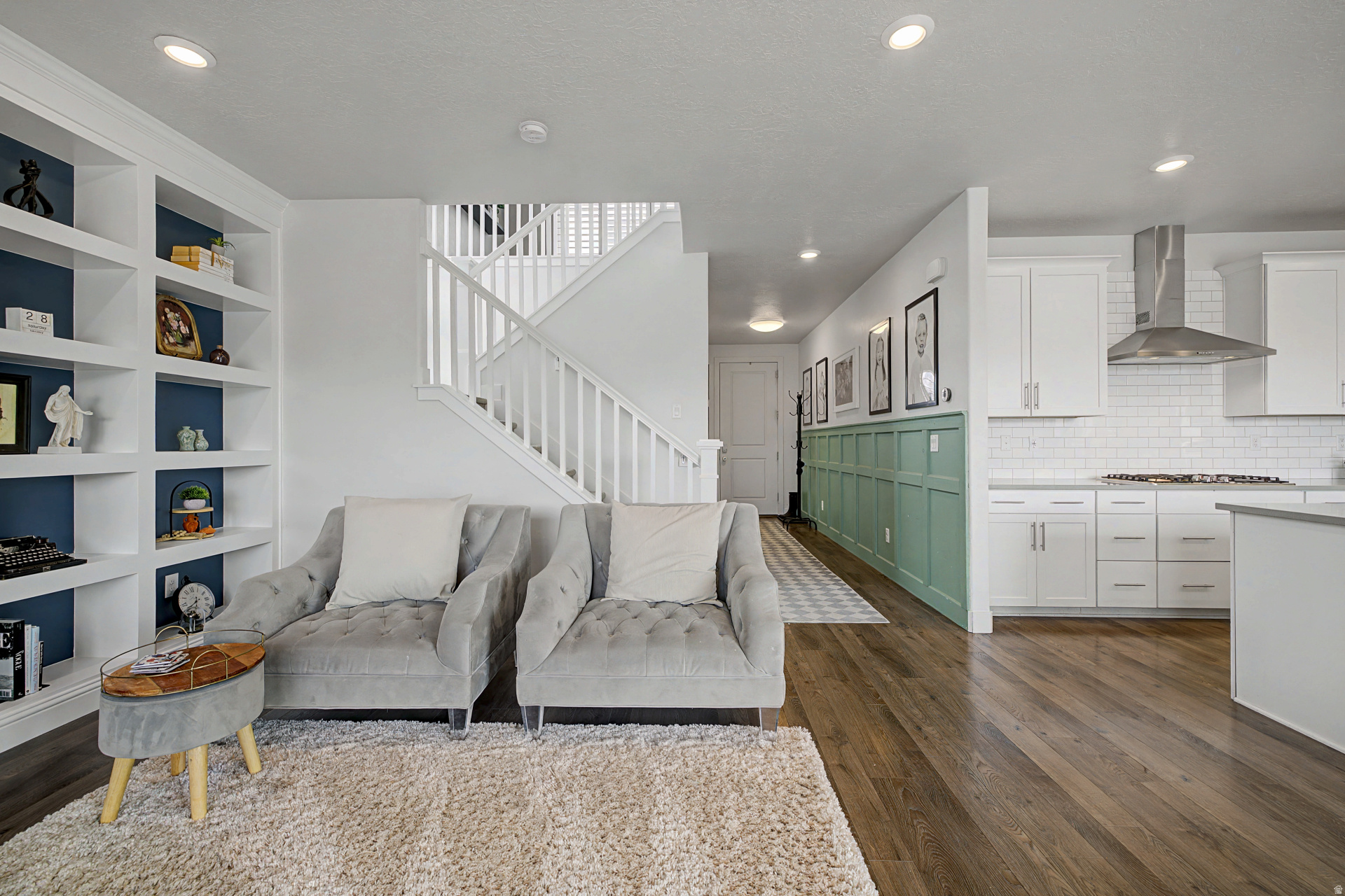 THE RIDGE - Residential