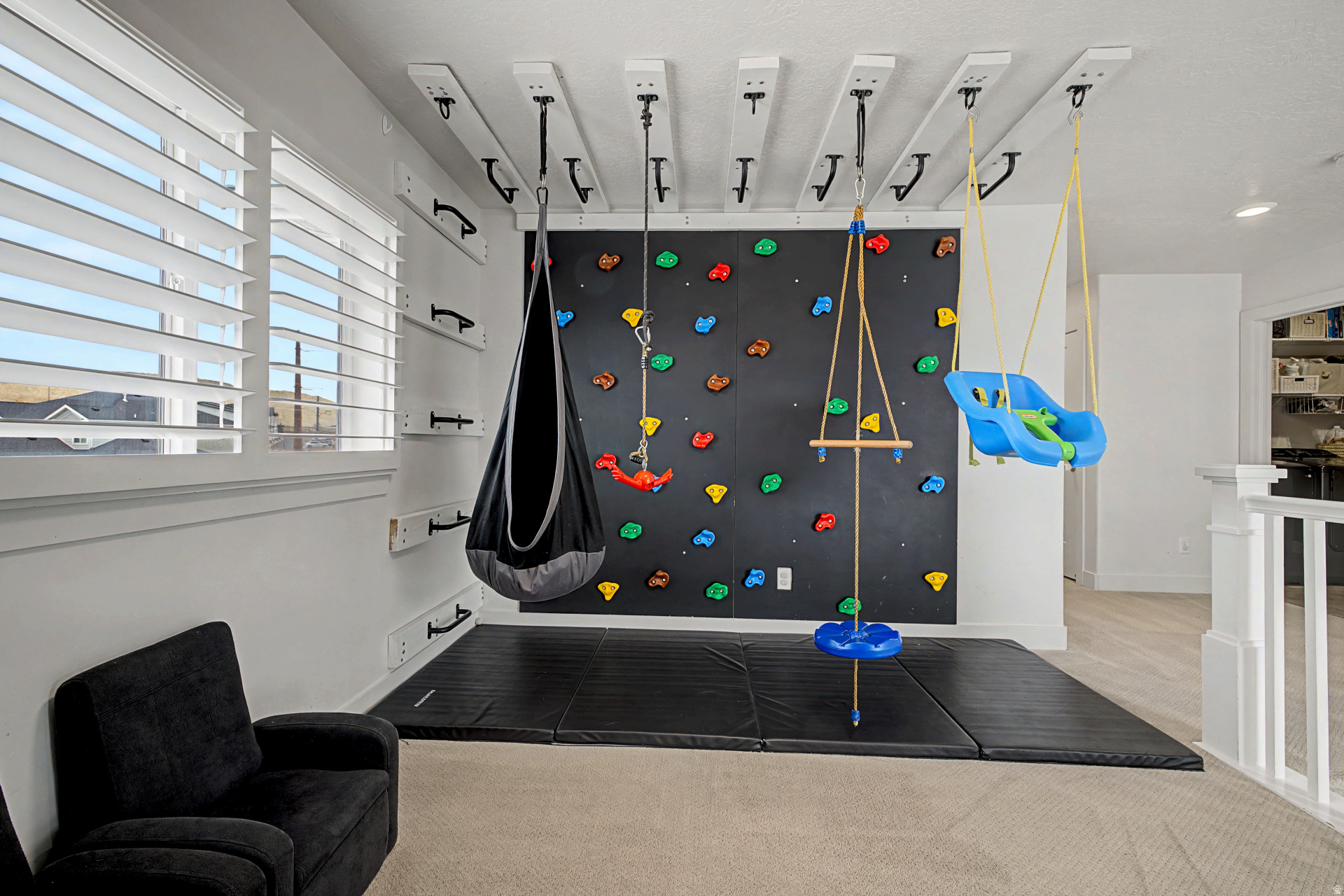 THE RIDGE - Residential