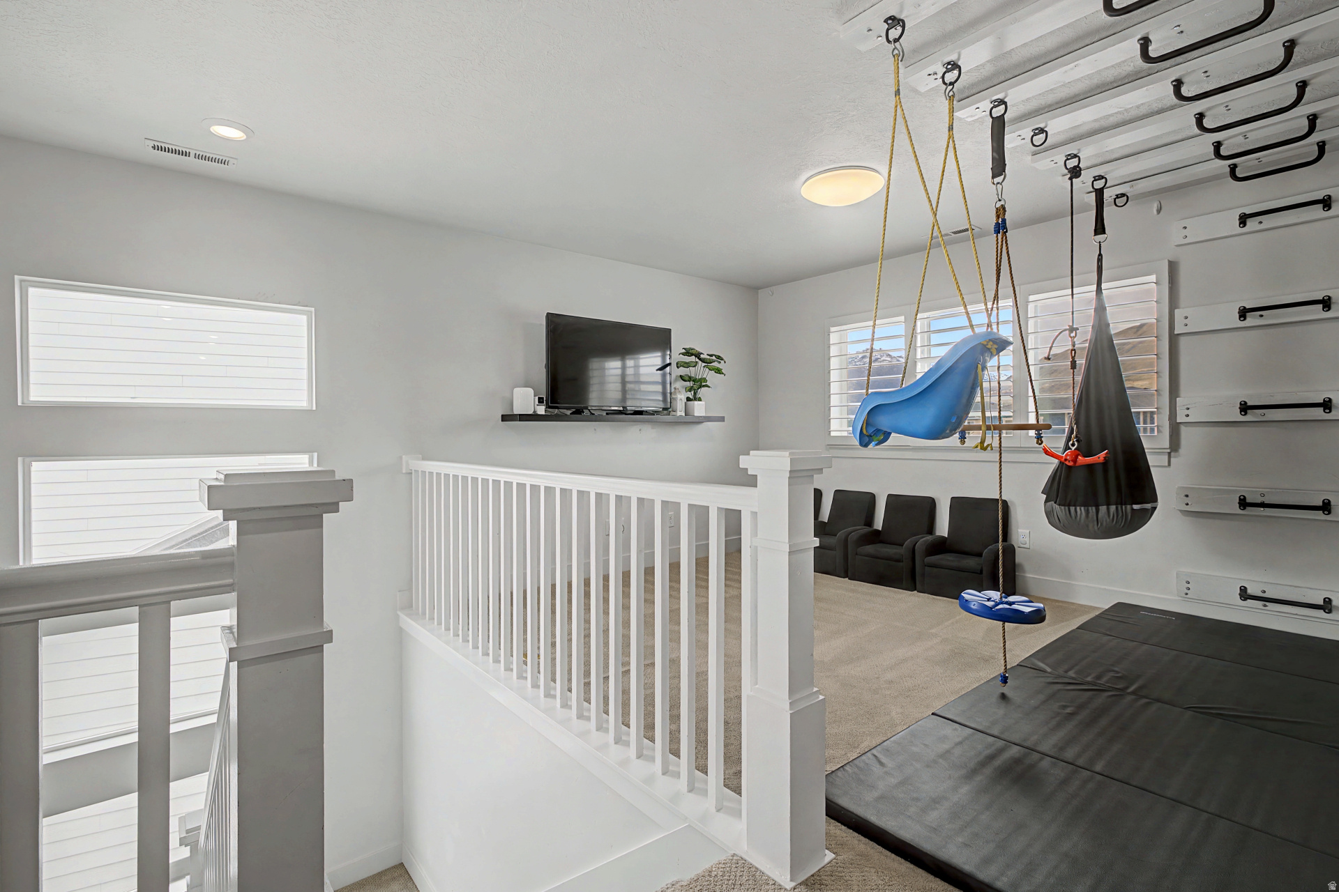 THE RIDGE - Residential