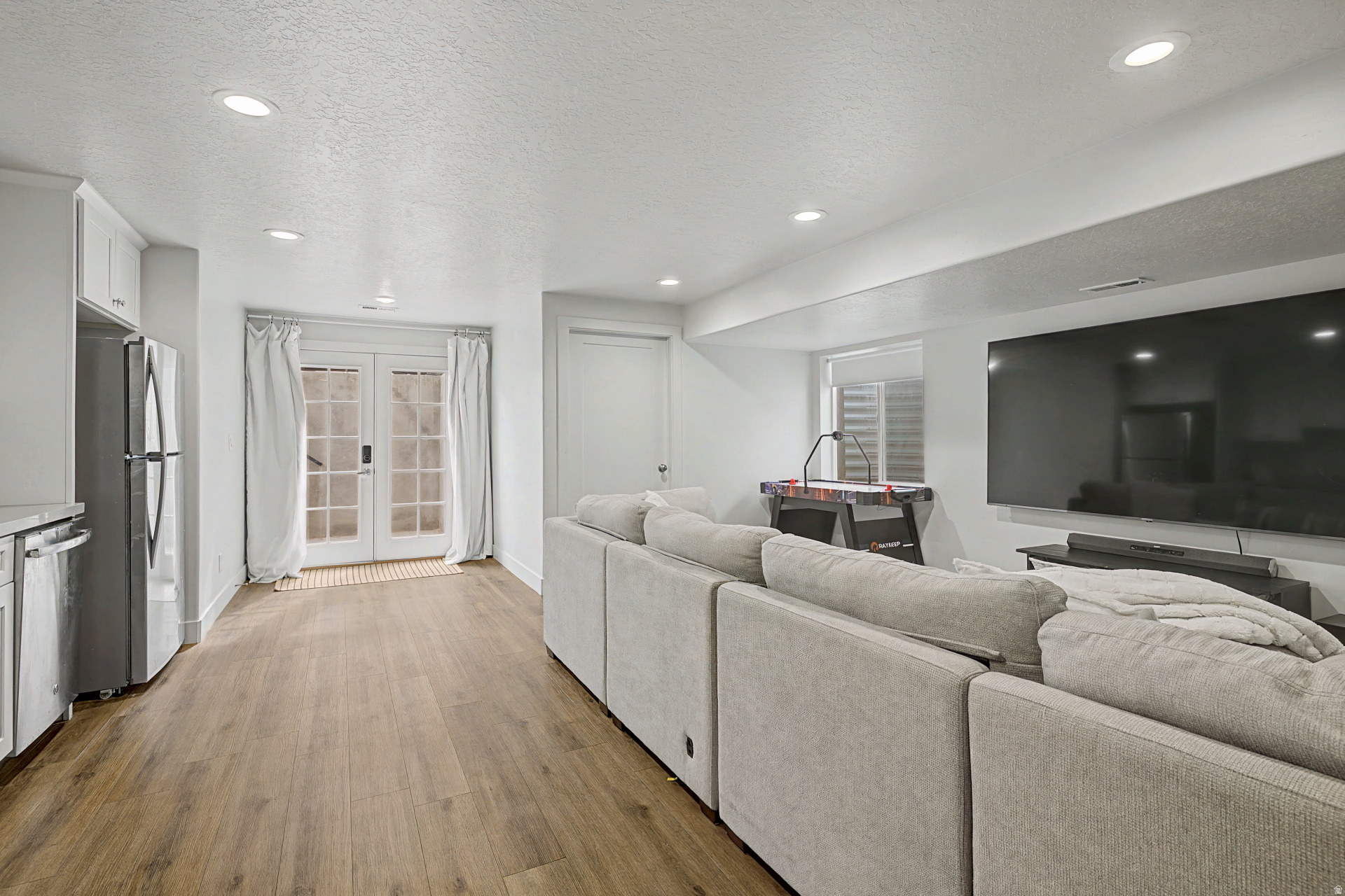 THE RIDGE - Residential