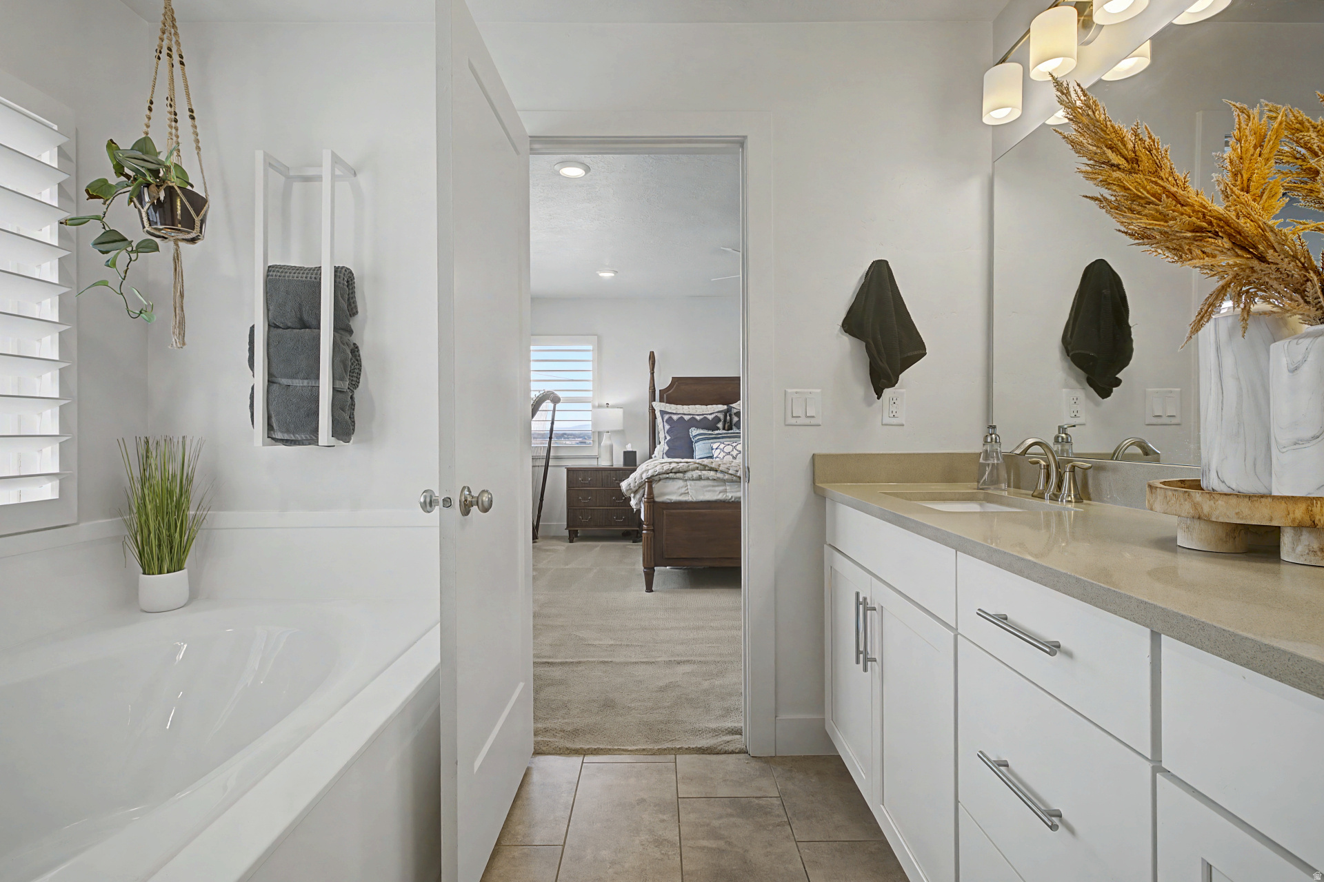 THE RIDGE - Residential