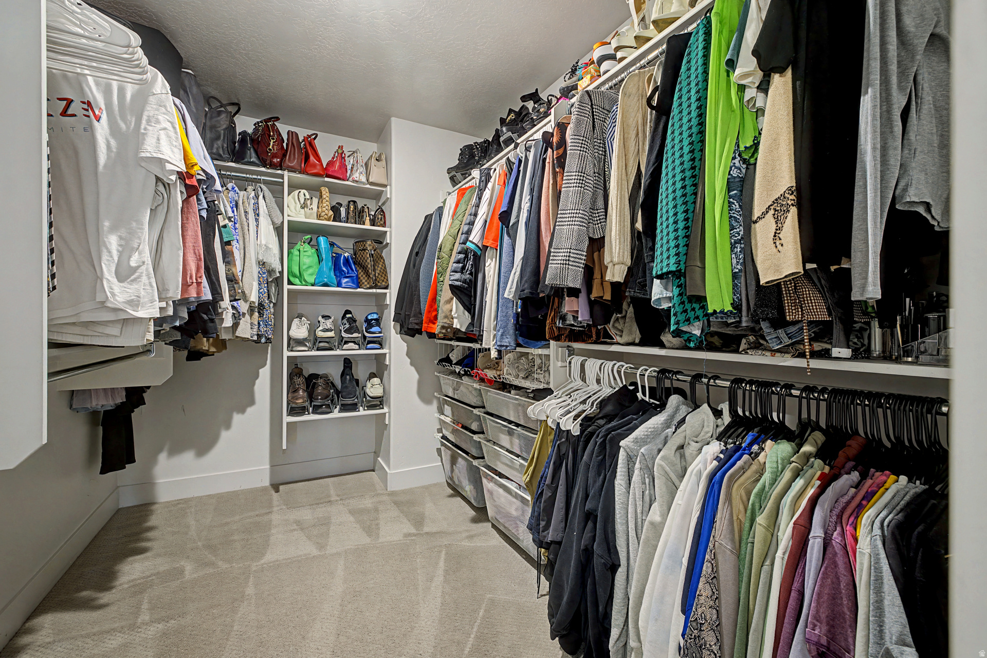 THE RIDGE - Residential