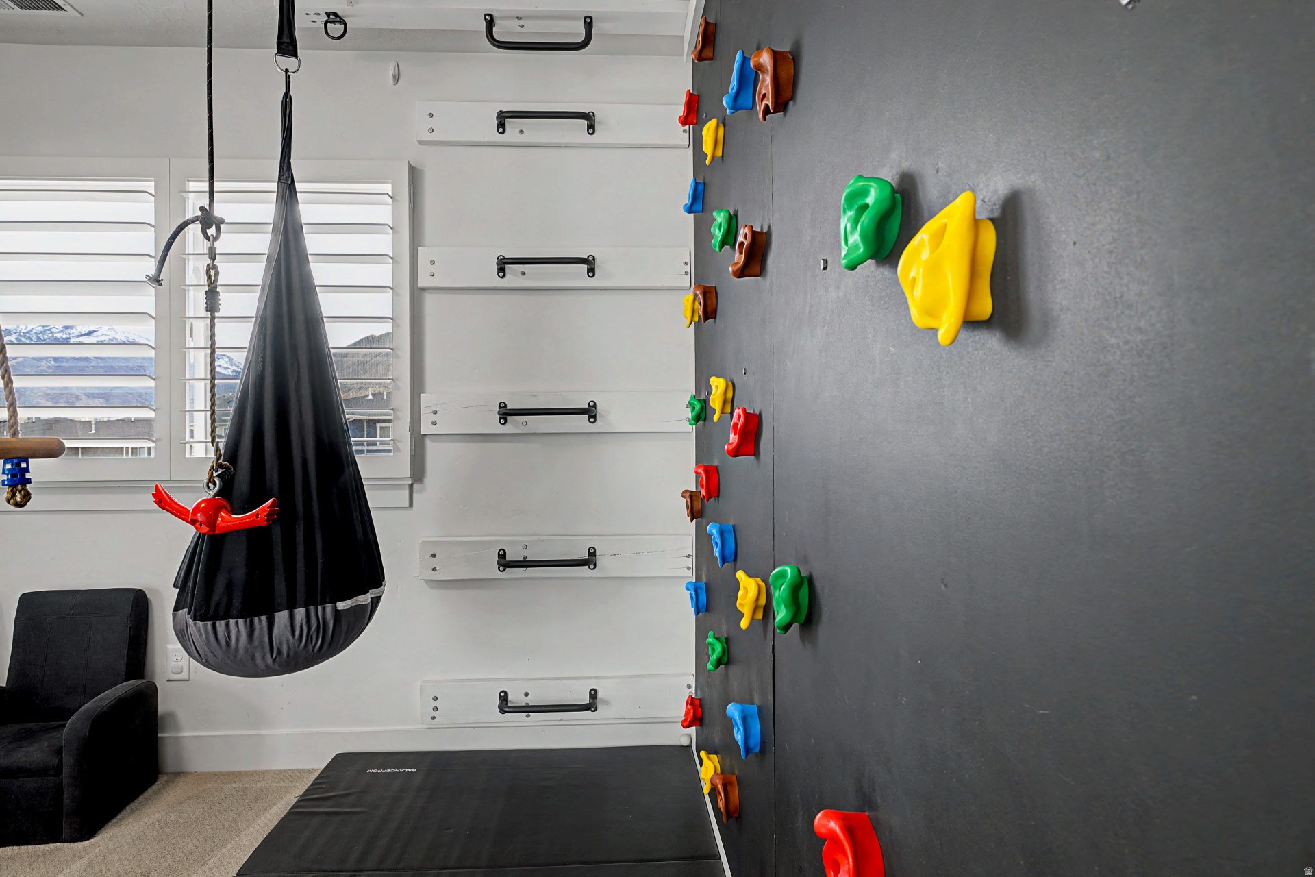 THE RIDGE - Residential