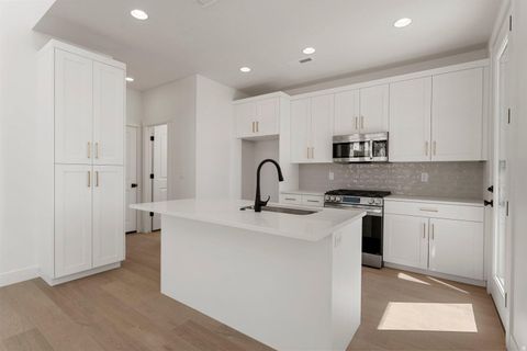 Tiny photo for 518 W OLIVE LN #517, Saint George, UT 84790 (MLS # 2135877)