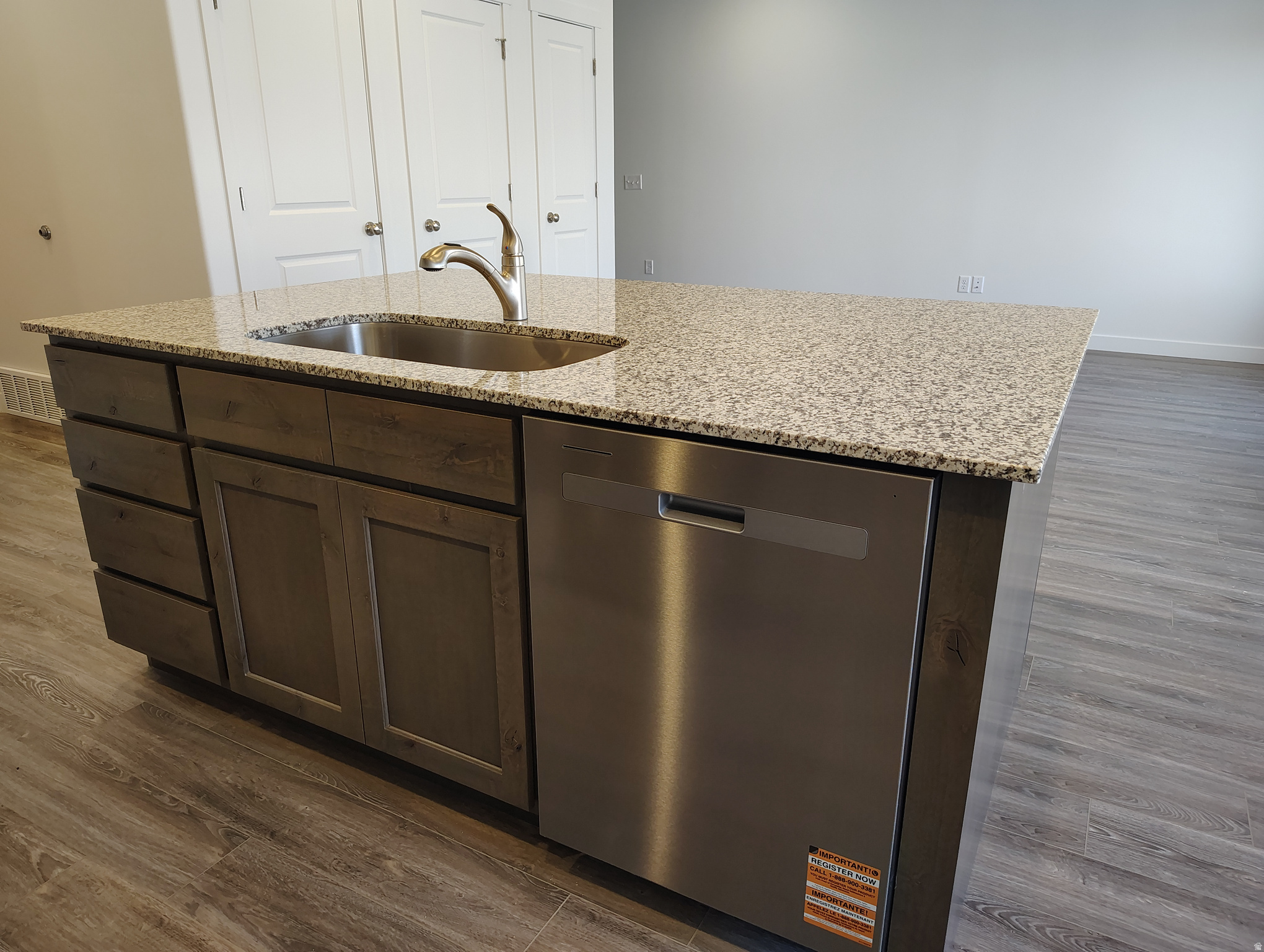 THE VILLAS AT SUNSET ESTATES - Residential