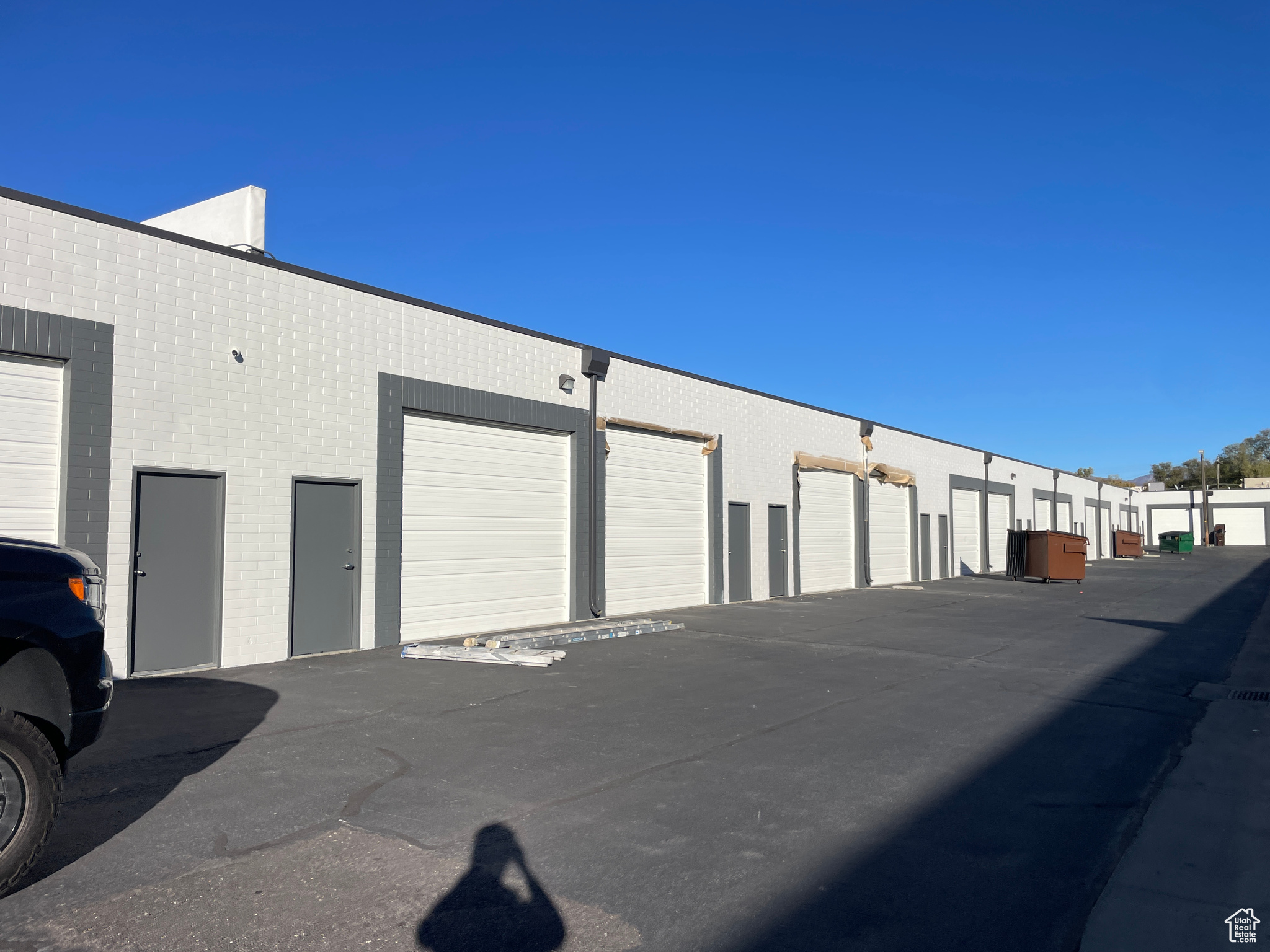 REDW - Commercial Lease