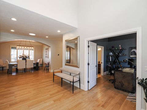 Tiny photo for 515 E TANGLEWOOD LOOP S, North Salt Lake, UT 84054 (MLS # 2143341)