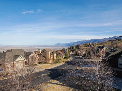 Tiny photo for 515 E TANGLEWOOD LOOP S, North Salt Lake, UT 84054 (MLS # 2143341)