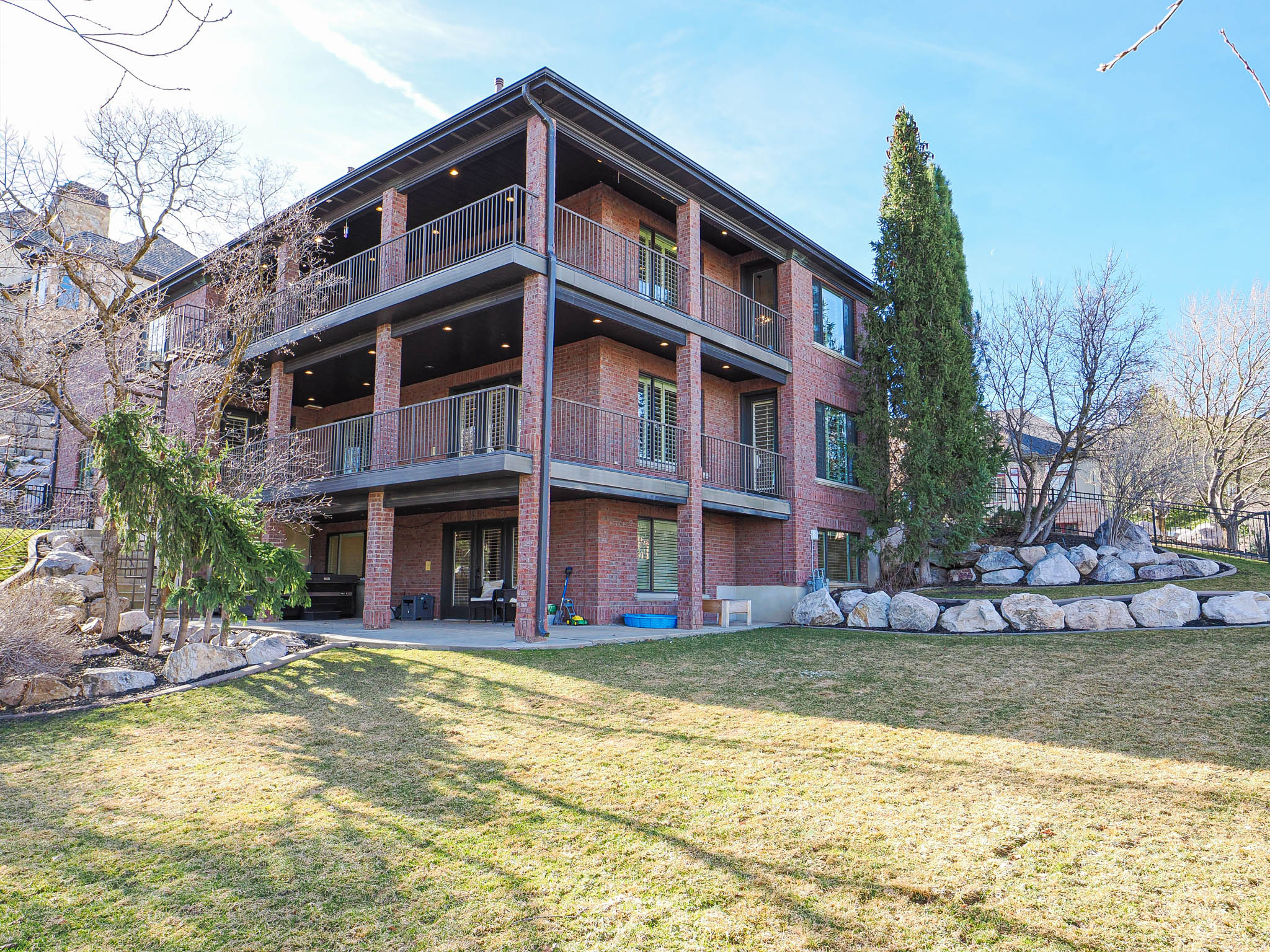 EAGLEWOOD COVE SUB - Residential