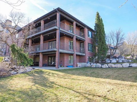 Tiny photo for 515 E TANGLEWOOD LOOP S, North Salt Lake, UT 84054 (MLS # 2143341)