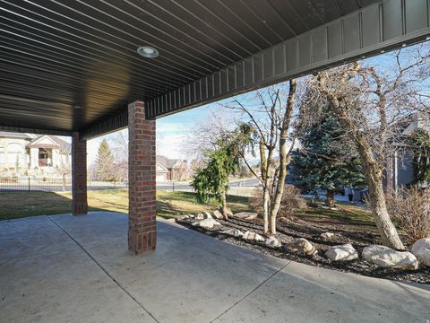 Tiny photo for 515 E TANGLEWOOD LOOP S, North Salt Lake, UT 84054 (MLS # 2143341)