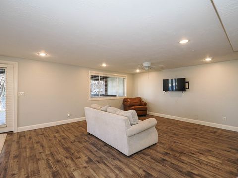 Tiny photo for 515 E TANGLEWOOD LOOP S, North Salt Lake, UT 84054 (MLS # 2143341)