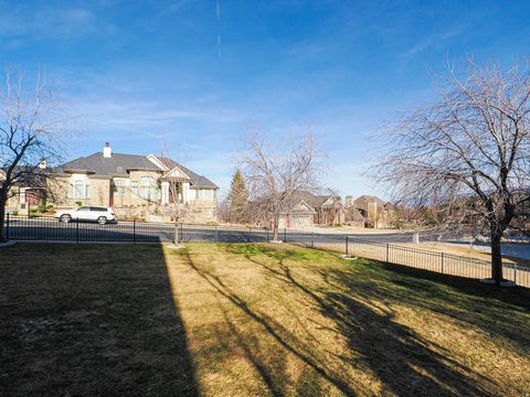 Tiny photo for 515 E TANGLEWOOD LOOP S, North Salt Lake, UT 84054 (MLS # 2143341)