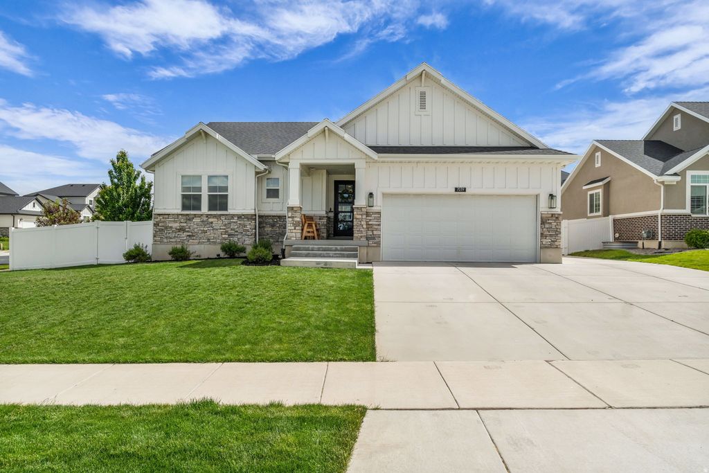 Photo of 7039 W MONSEN WAY, West Jordan, UT 84081 (MLS # 2161561)