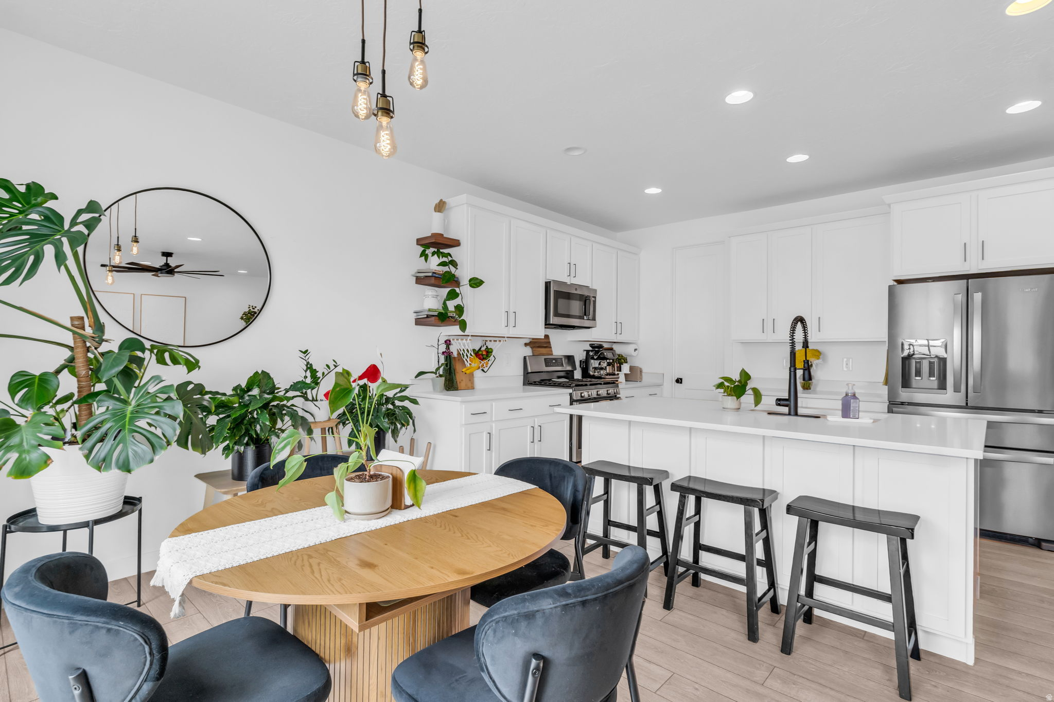 HYDE POINT - Residential