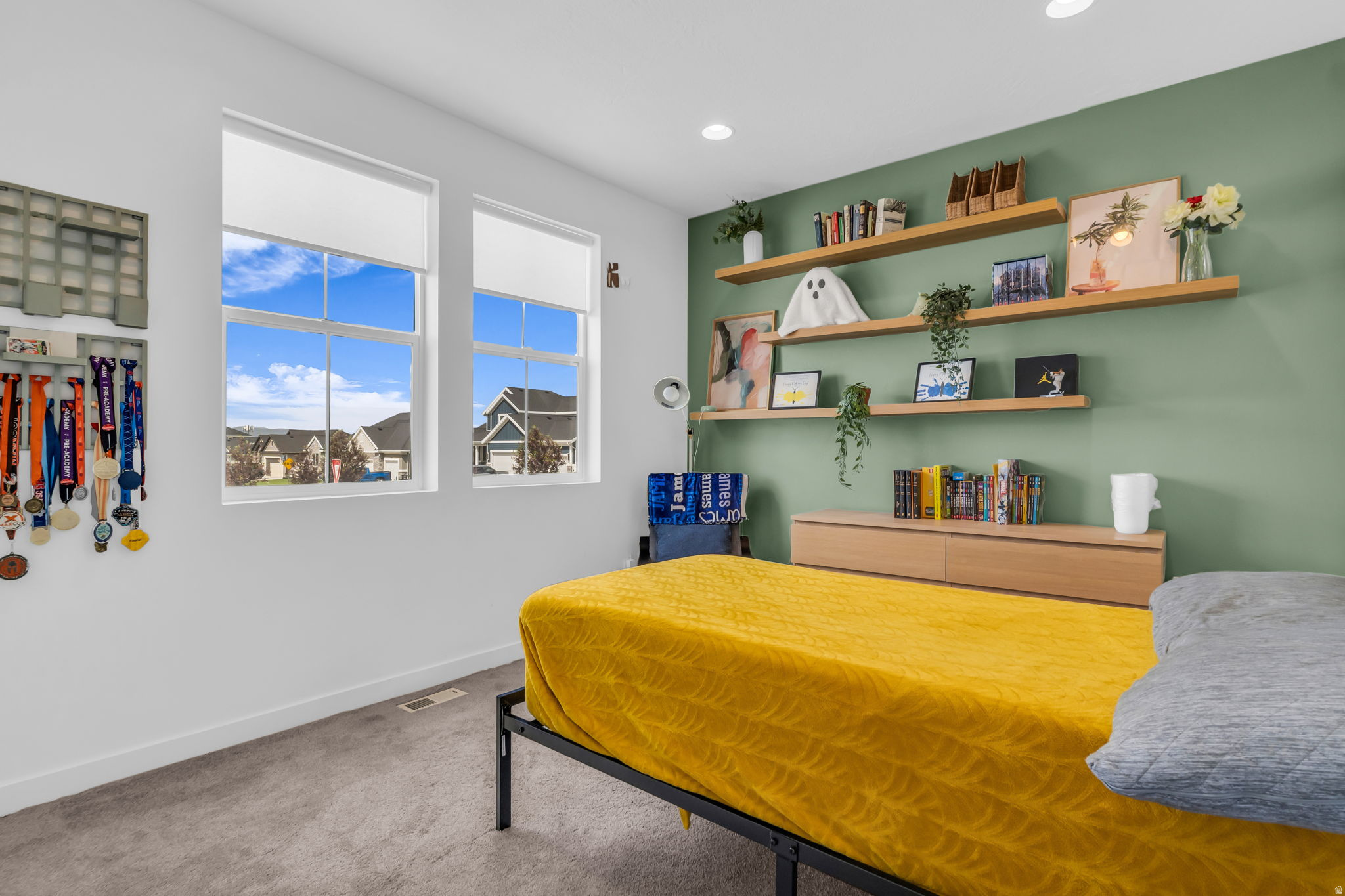 HYDE POINT - Residential
