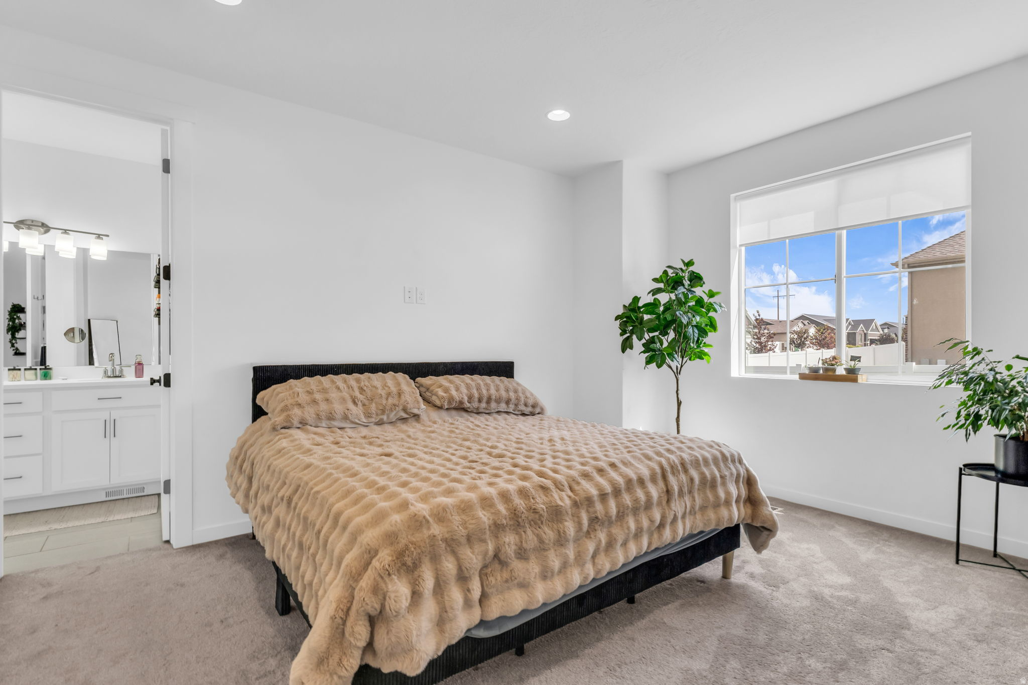 HYDE POINT - Residential