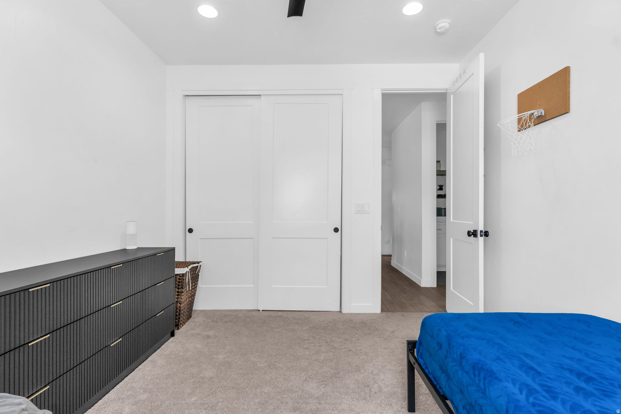 HYDE POINT - Residential