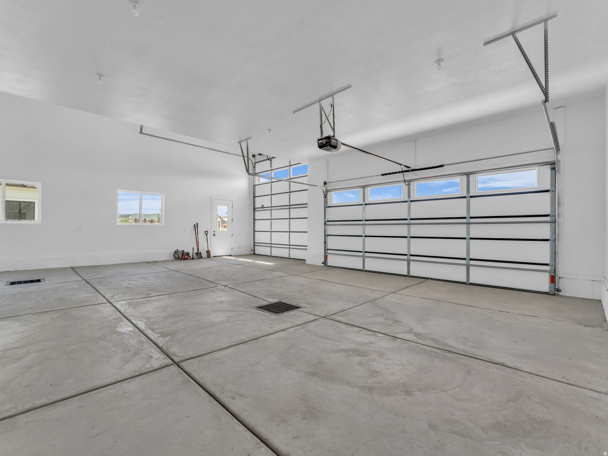 HART CROSSING - Residential