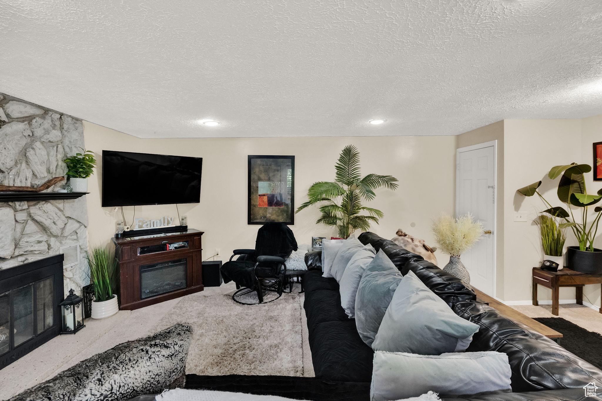 MILL CREEK HEIGHTS - Residential