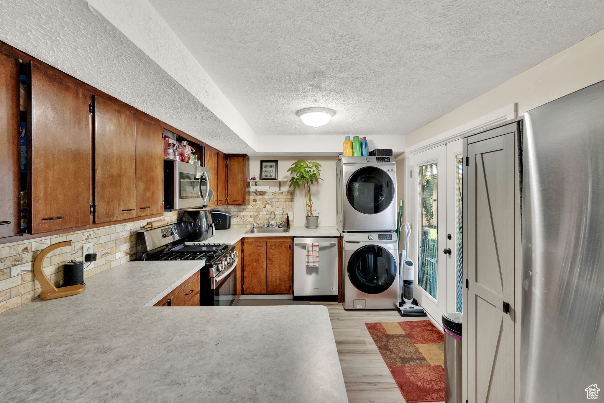 MILL CREEK HEIGHTS - Residential