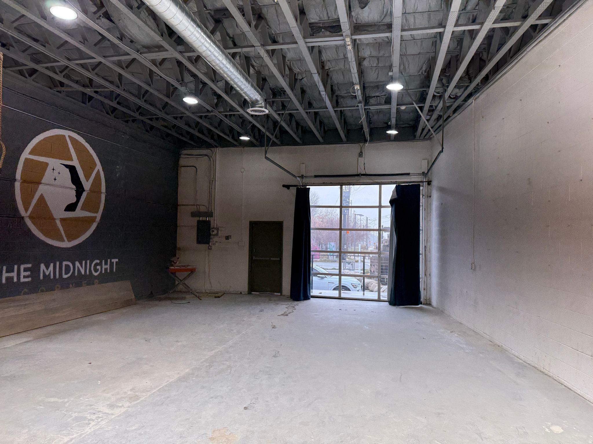 TEN AC PLAT A - Commercial Lease