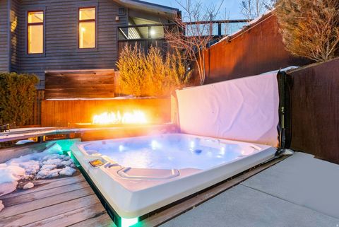 Tiny photo for 823 NORFOLK AVE, Park City, UT 84060 (MLS # 2134666)