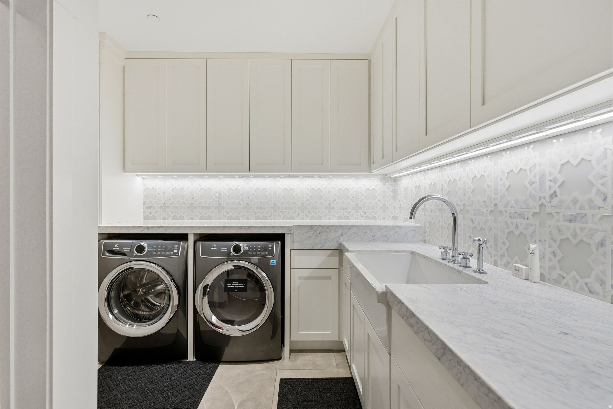 823 NORFOLK AVENUE PLAT - Residential