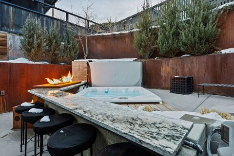 Tiny photo for 823 NORFOLK AVE, Park City, UT 84060 (MLS # 2134666)