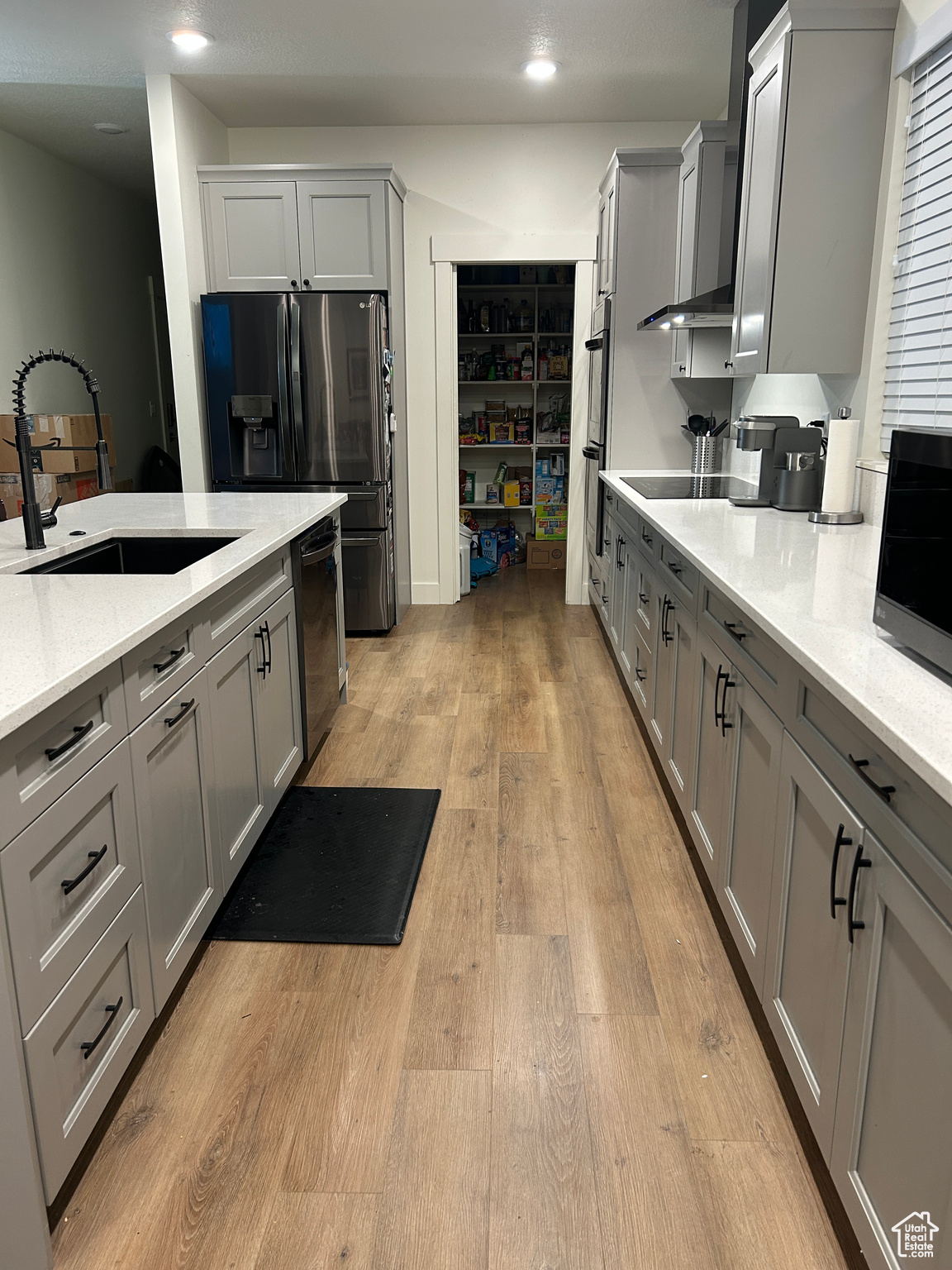 LAKEVIEW HEIGHTS - Residential