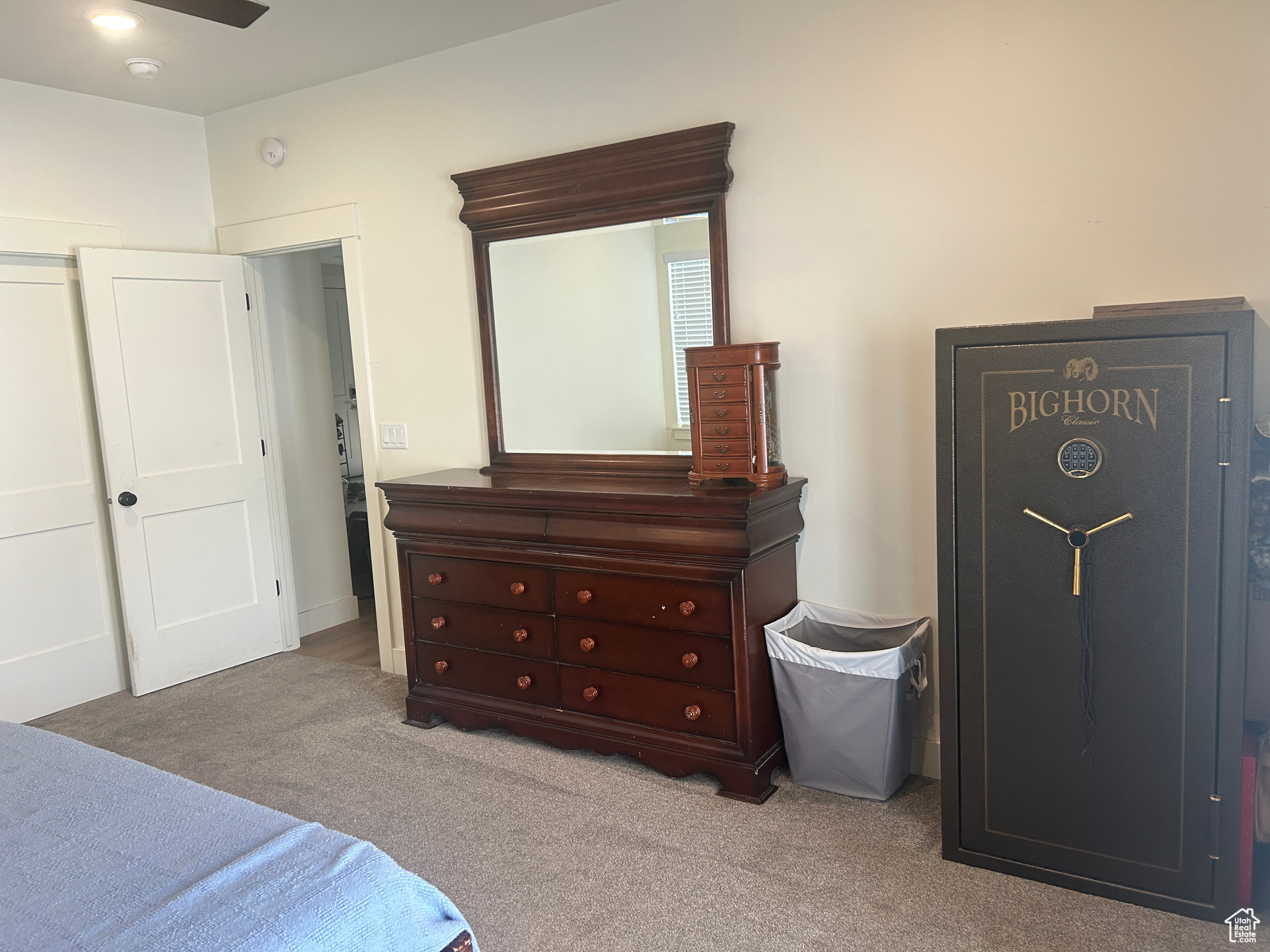 LAKEVIEW HEIGHTS - Residential