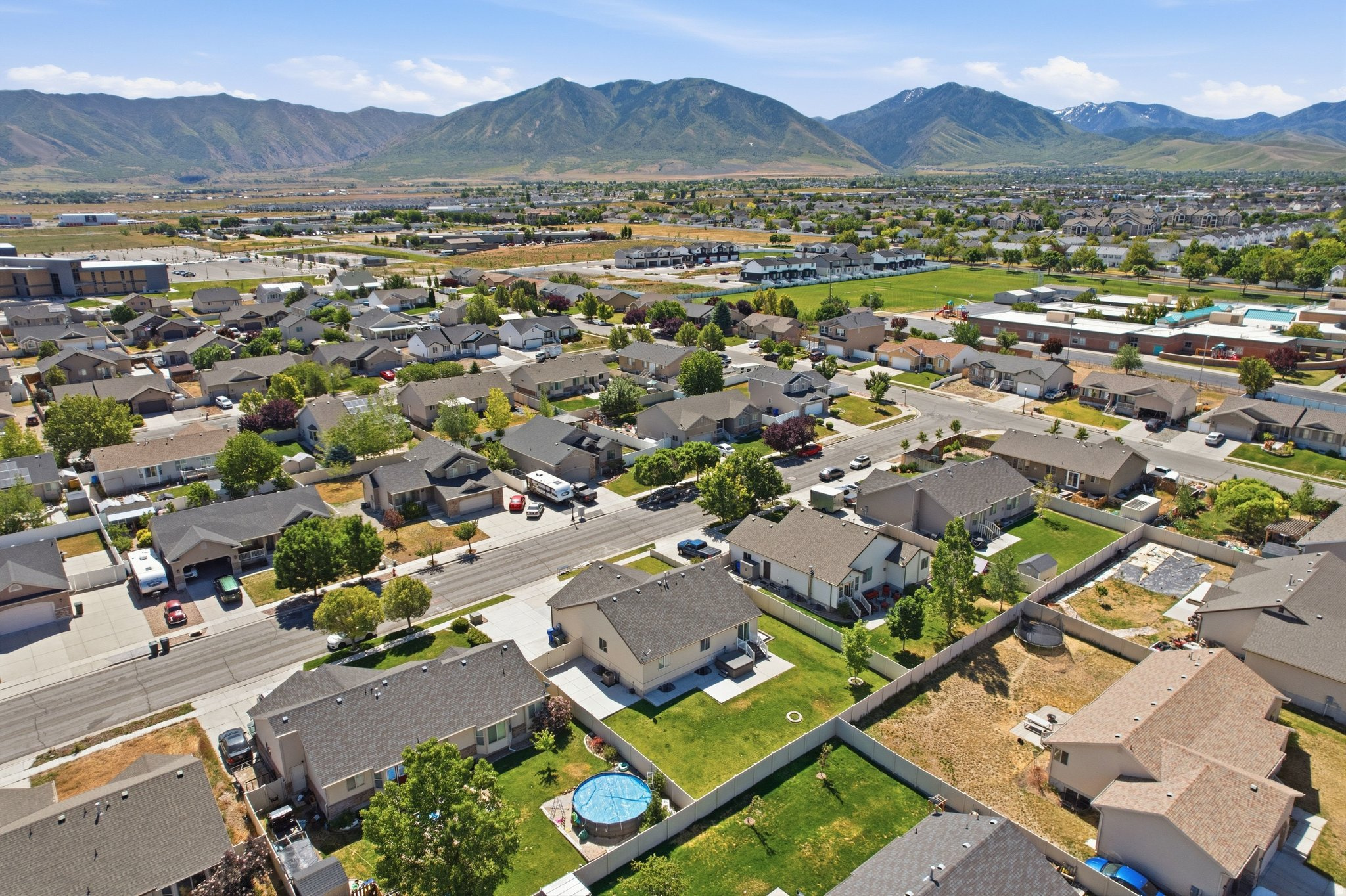 SUNSET ESTATES - Residential