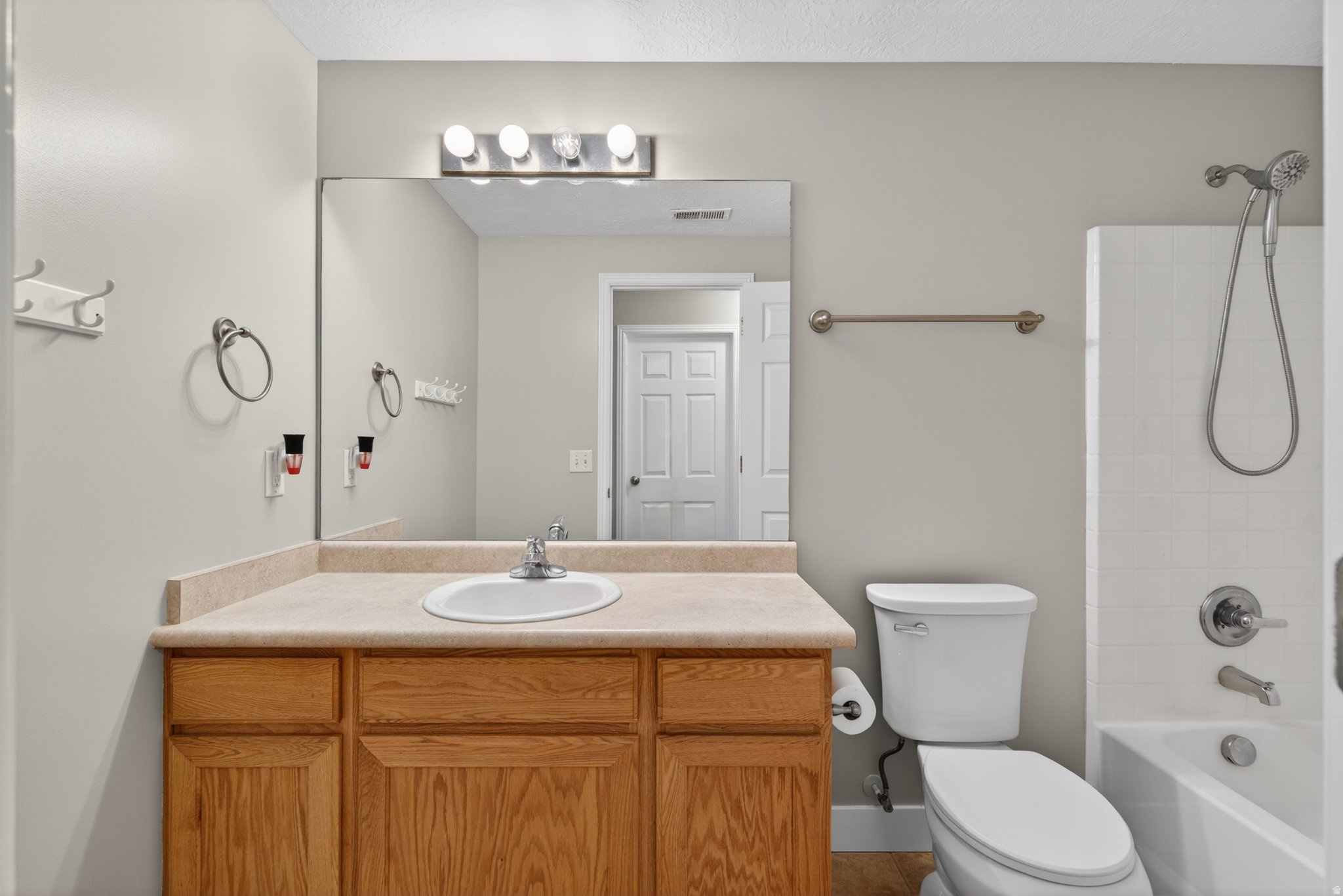 SUNSET ESTATES - Residential