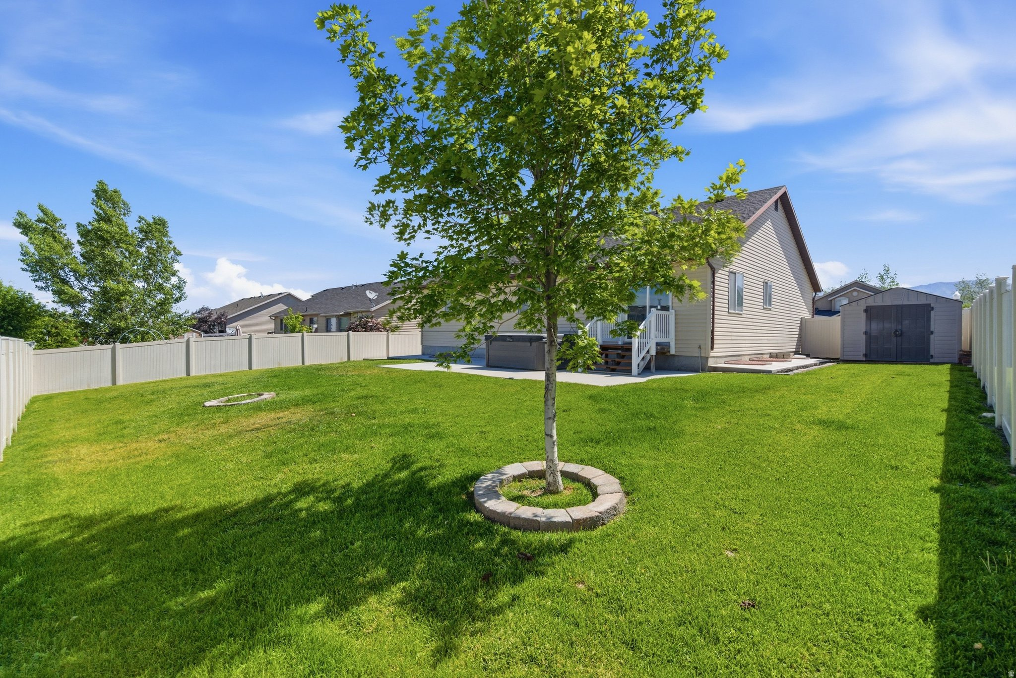 SUNSET ESTATES - Residential