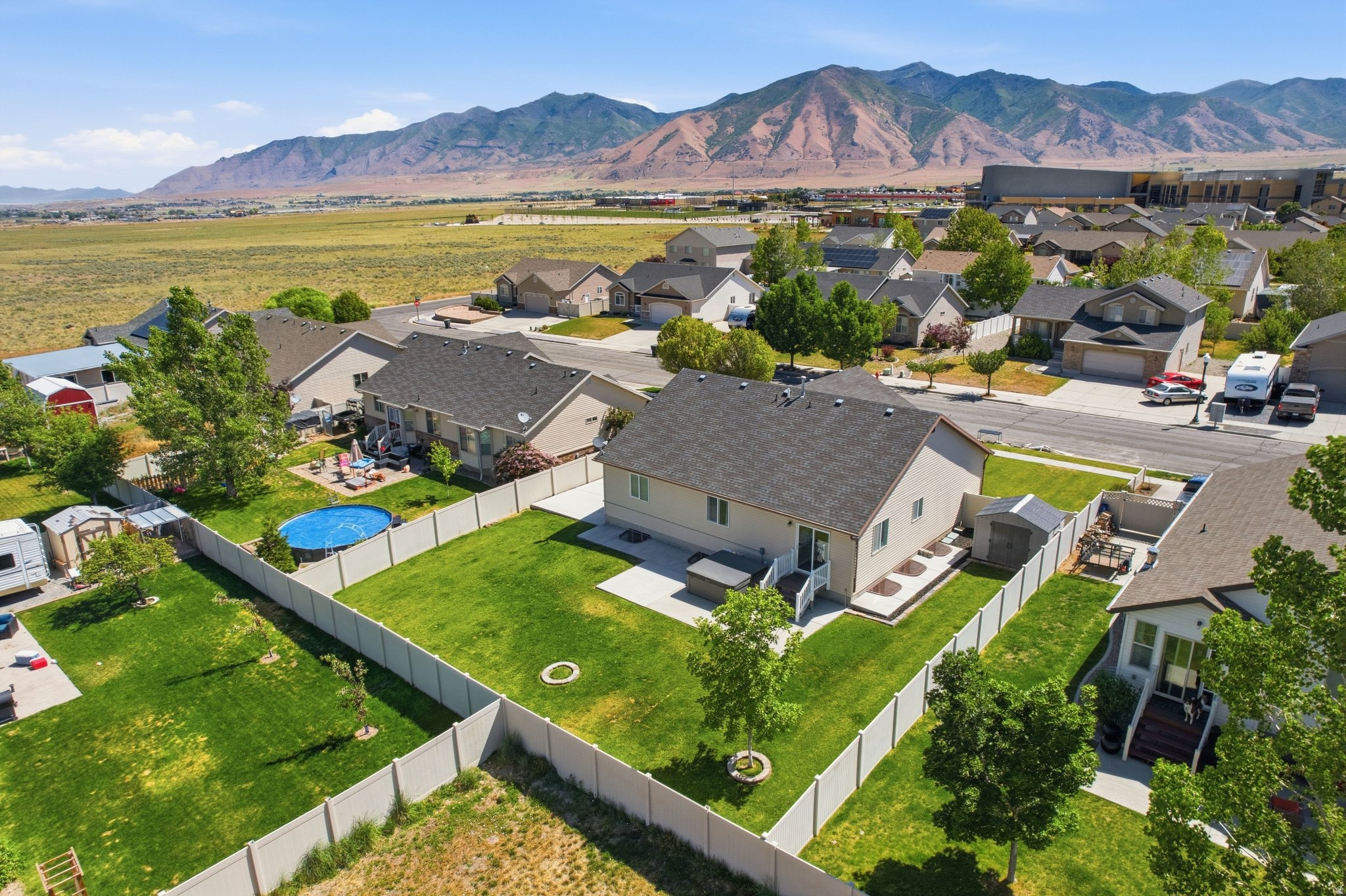 SUNSET ESTATES - Residential