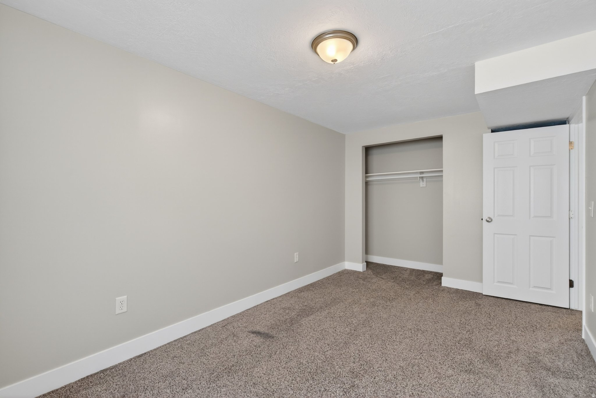 SUNSET ESTATES - Residential
