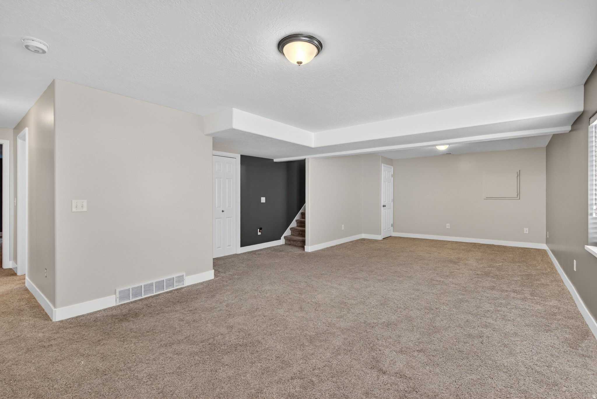 SUNSET ESTATES - Residential
