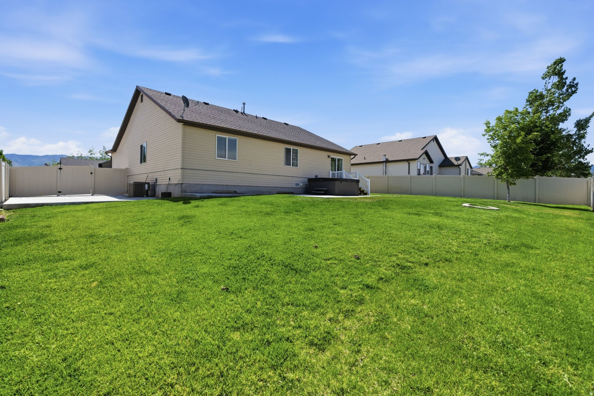 SUNSET ESTATES - Residential