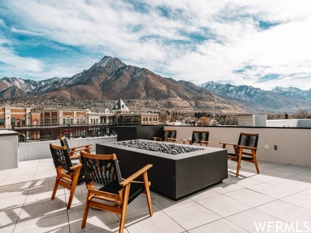 APOLLO SQUARE - Residential