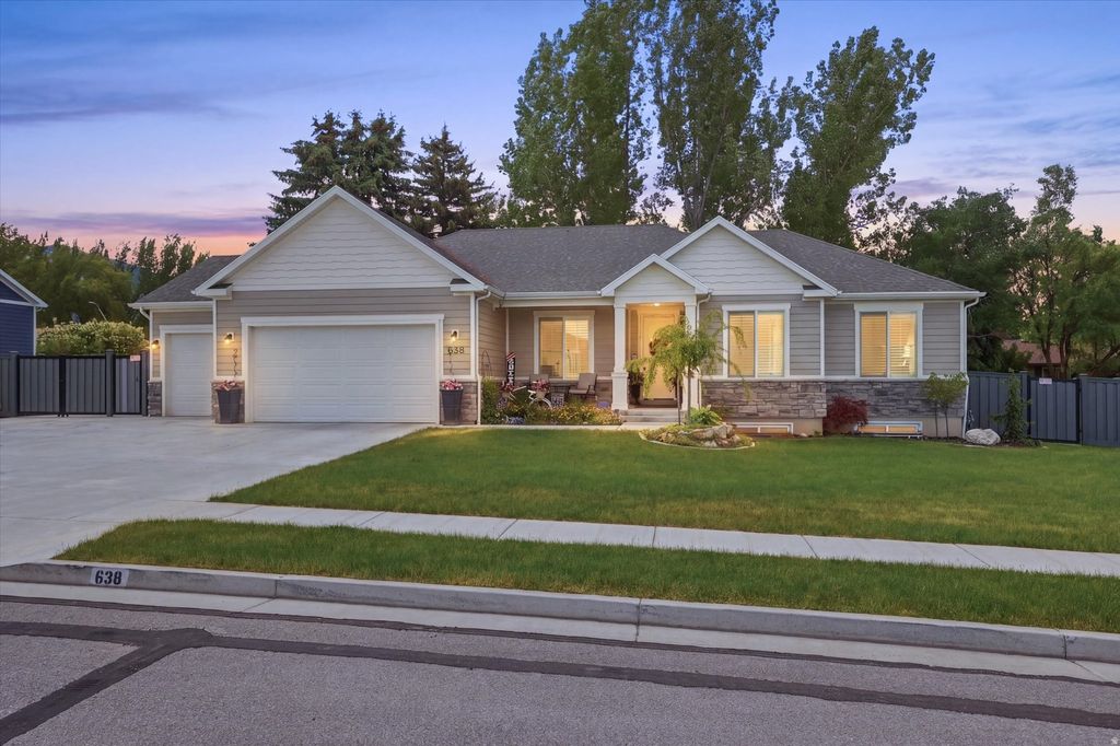 Photo of 638 E 2000 N, North Logan, UT 84341 (MLS # 2159991)
