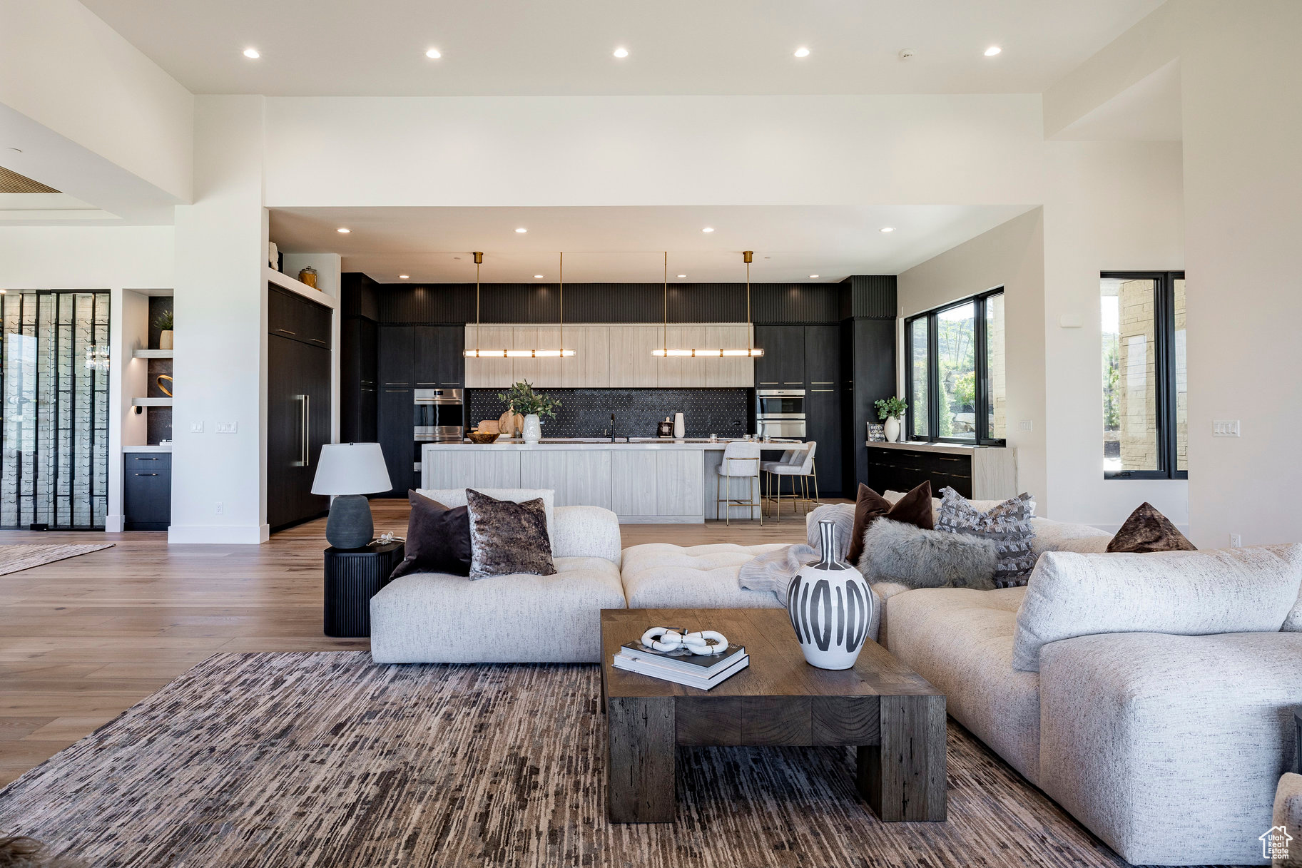 RED LEDGES - Residential