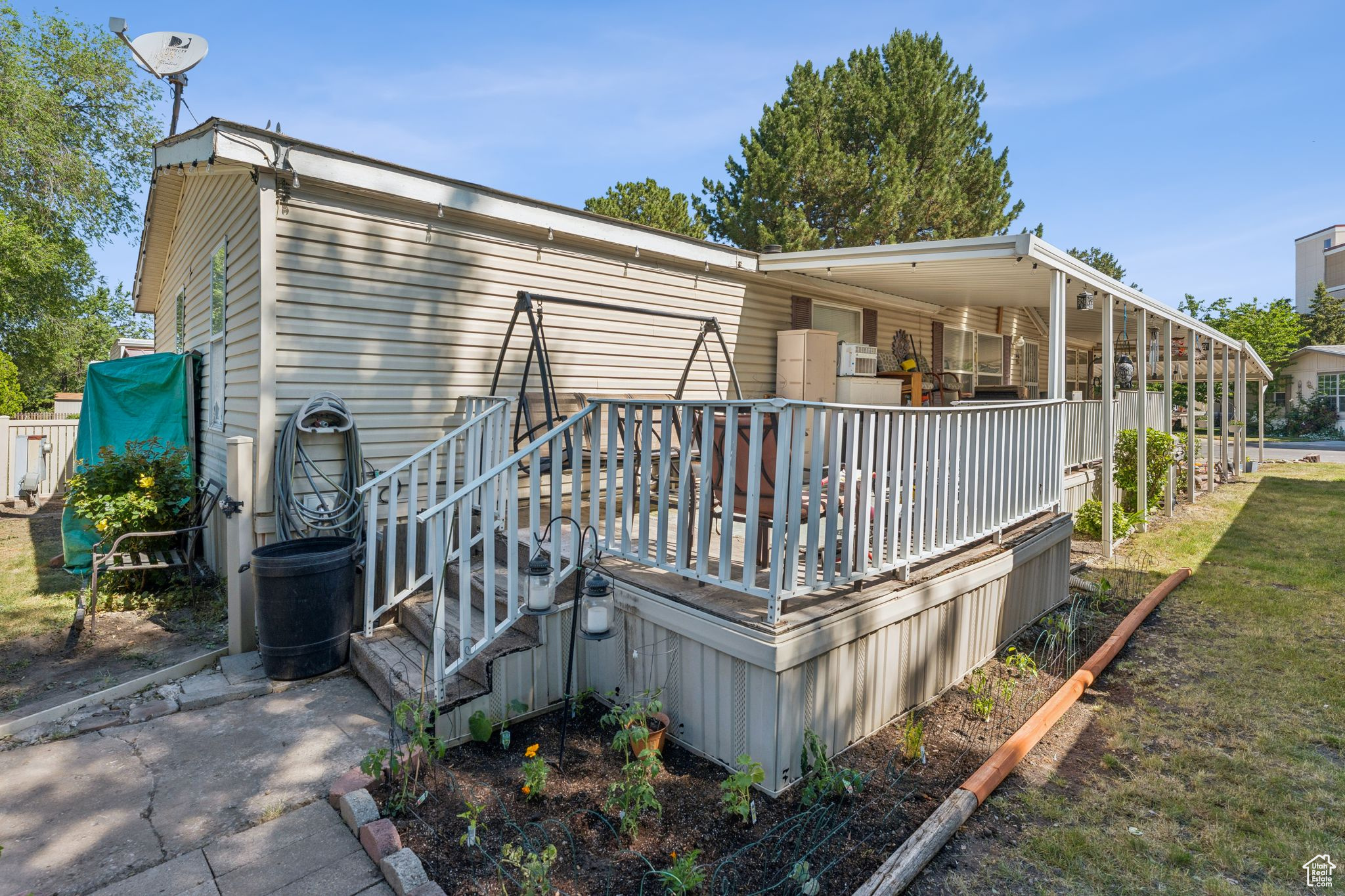 ALL SEASONS - Residential