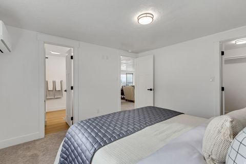 Tiny photo for 337 W 2900 S, Bountiful, UT 84010 (MLS # 2136354)