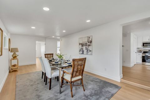 Tiny photo for 337 W 2900 S, Bountiful, UT 84010 (MLS # 2136354)