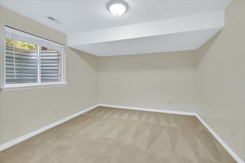 Tiny photo for 462 E 520 S, Smithfield, UT 84335 (MLS # 2135210)