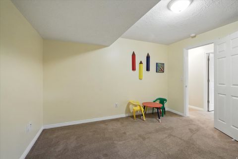 Tiny photo for 462 E 520 S, Smithfield, UT 84335 (MLS # 2135210)