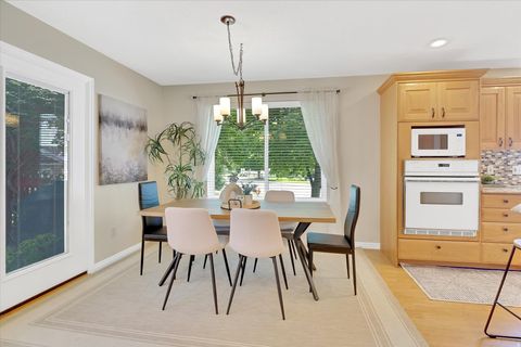 Tiny photo for 462 E 520 S, Smithfield, UT 84335 (MLS # 2135210)