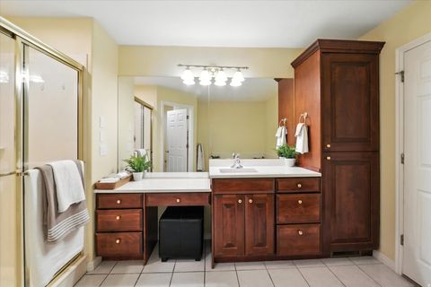 Tiny photo for 462 E 520 S, Smithfield, UT 84335 (MLS # 2135210)