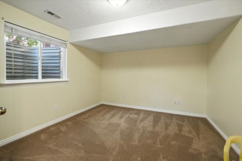Tiny photo for 462 E 520 S, Smithfield, UT 84335 (MLS # 2135210)